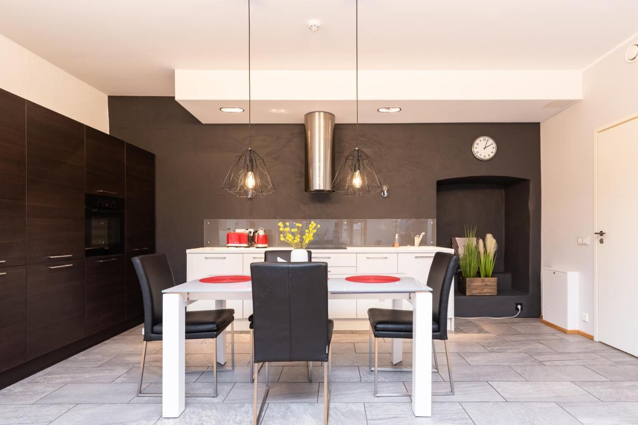 Stylish Apartment With Parking In Telliskivi Tallin Zewnętrze zdjęcie